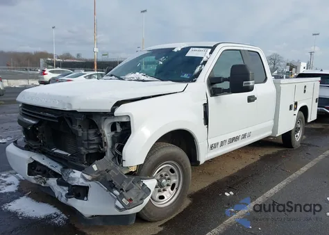2018 Ford F-250 Xl z USA, uszkodzony, nr VIN 1FD7X2A65JEC69149
